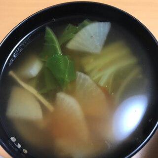 大根と白菜の豆板醤スープ